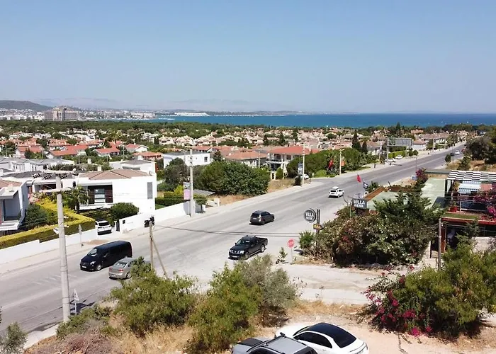 Готель Lara Ilica