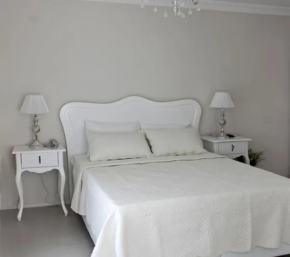 Lara Ilica Hotel Çeşme